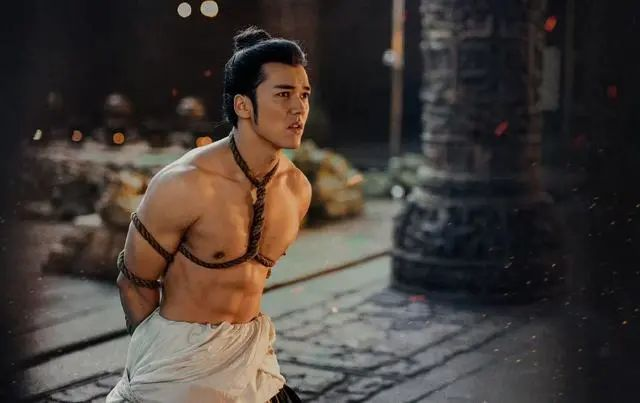 《封神》质子团历劫记|谁又不是资本的丑孩子呢?-银河百科全书