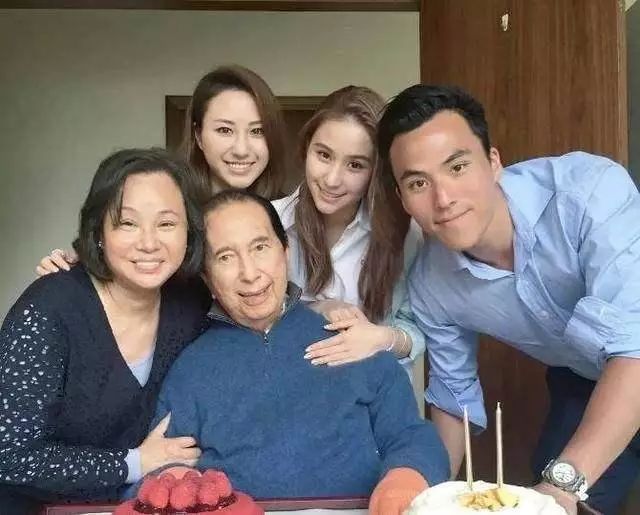 赌王的姨太太们:港澳婚姻一百年 87 赌王的姨太太们:港澳婚姻一百年