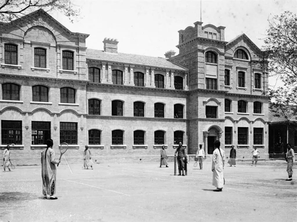 谁给中国带来了现代医院? 51 谁给中国带来了现代医院?