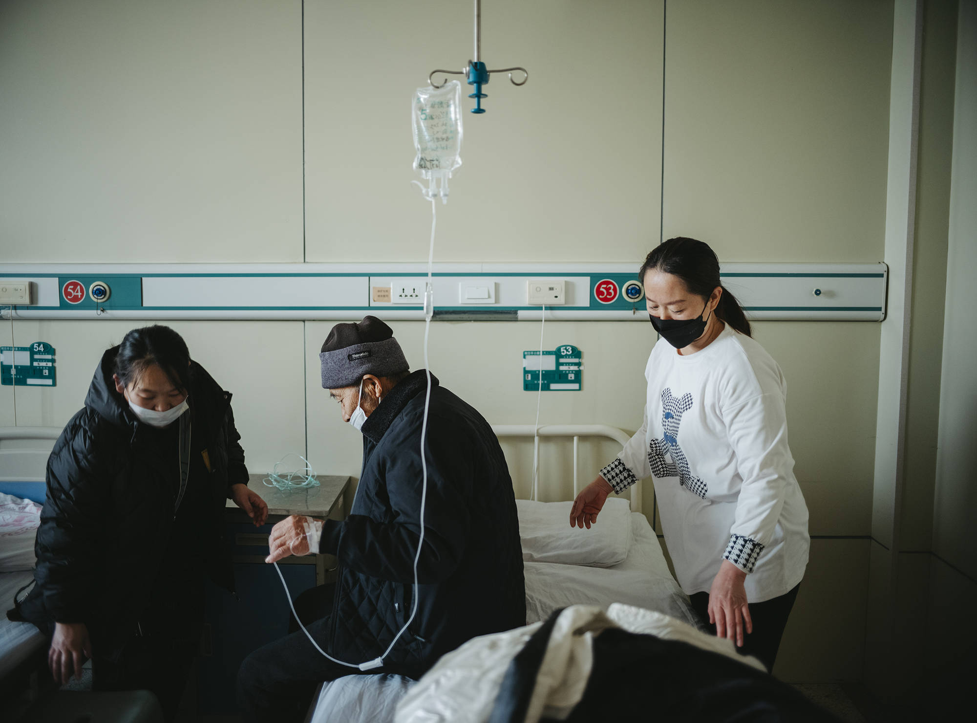 县城医院的艰难新年:CT胶片不够了 老人拖到病重才来 92 c023c446599d4e92b146fd010267c9fa.jpeg