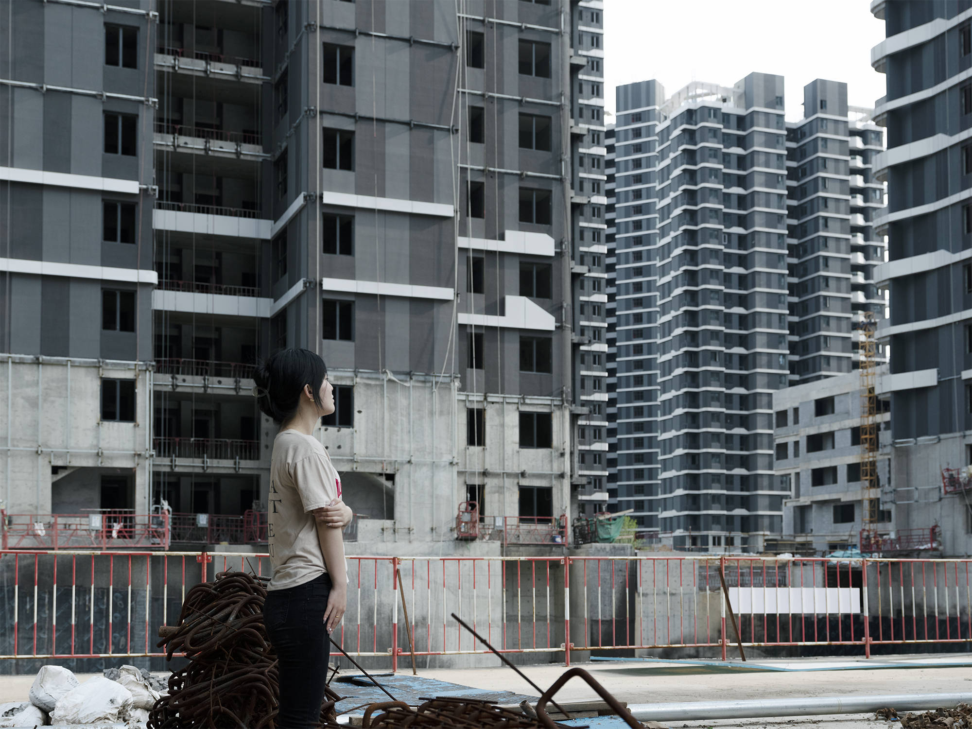 在郑州买房的90后女孩:勤工俭学攒首付 遭遇停工后又失业 13 001009376a6148deab013d116c024a74.jpeg