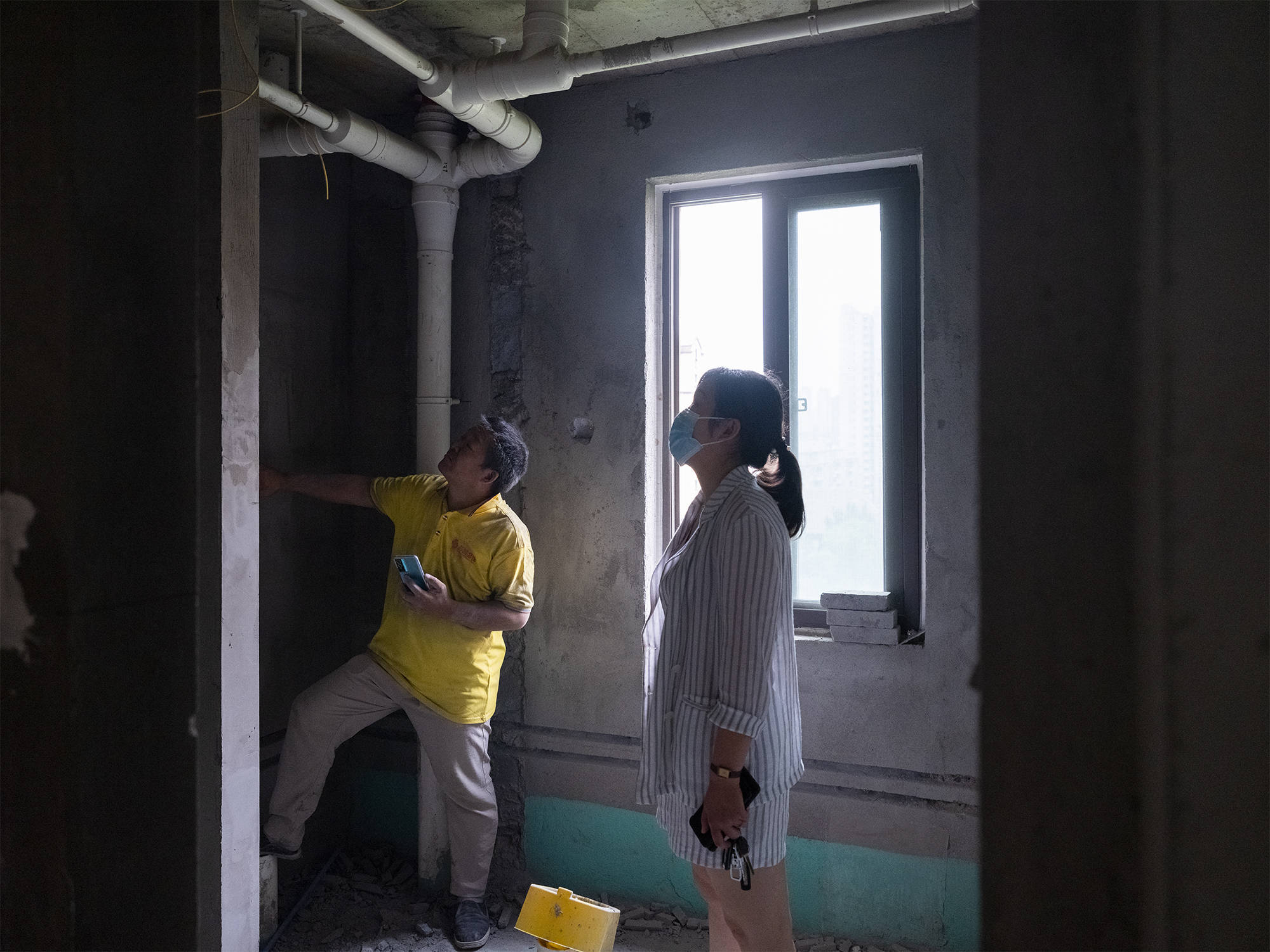 在郑州买房的农村妈妈:搬过6次家不想再租房 怀孕爬梯子赶工攒首付 19 9fdcfd65006846a0b22aba8f69142e8b.jpeg