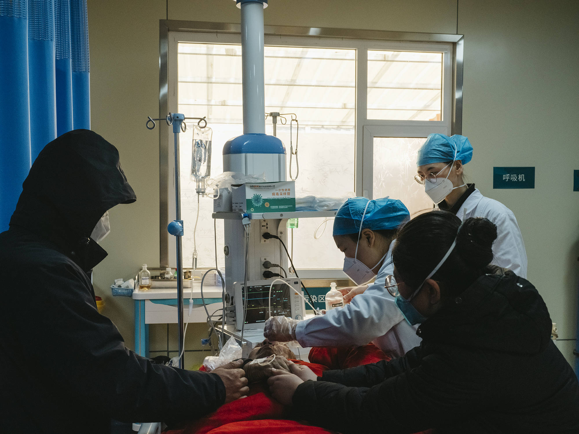 县城医院的艰难新年:CT胶片不够了 老人拖到病重才来 84 fe9239abaa924013bfecc5f26c513b13.jpeg