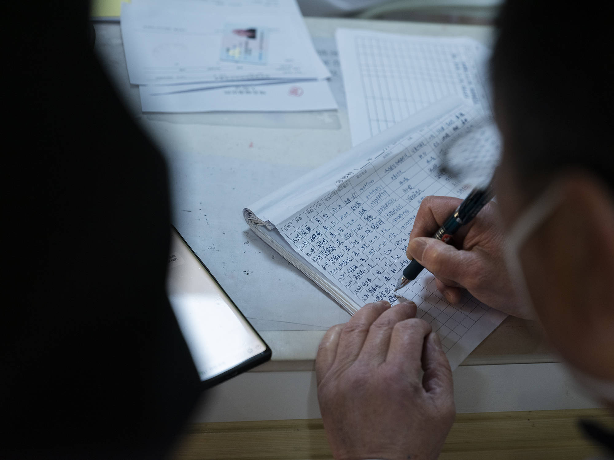 县城医院的艰难新年:CT胶片不够了 老人拖到病重才来 93 2552523979be47cbb0bcec1a196ca77a.jpeg