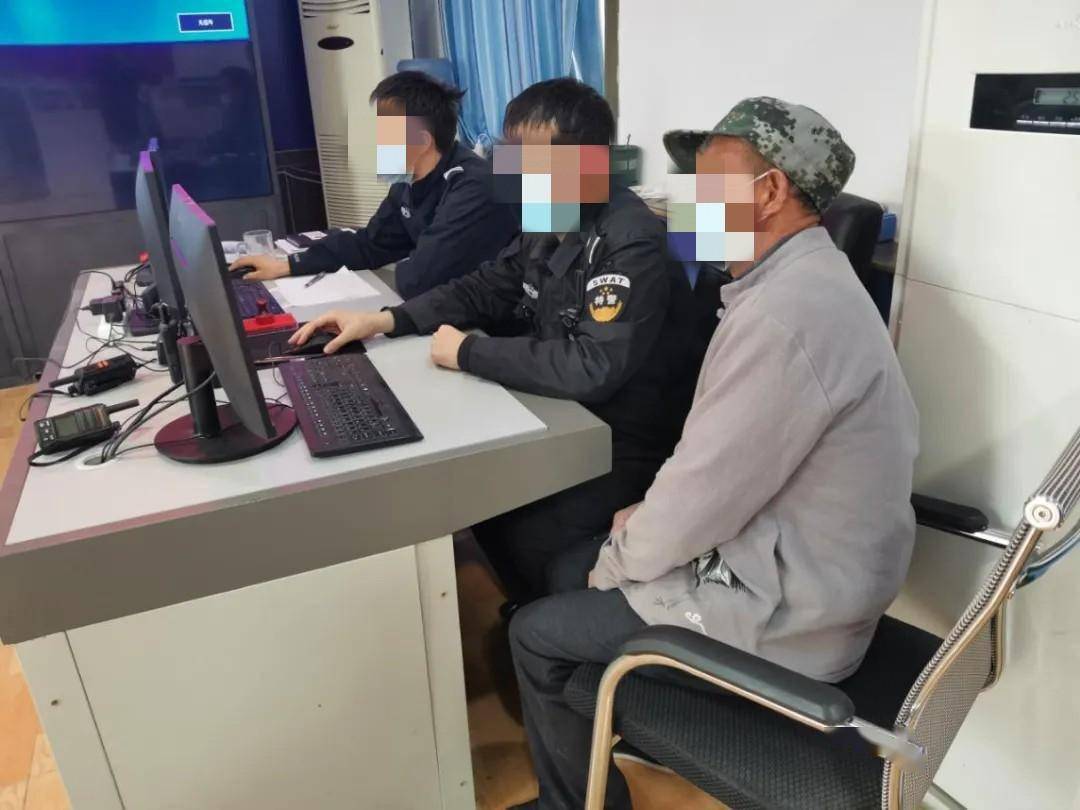 山东青年警察考试得第一,却因比局长儿子考得好,被网上追逃 -银河百科全书