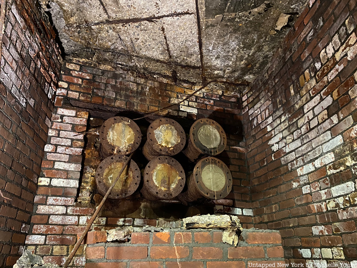 从19世纪开始在纽约曼哈顿运行的气动管道系统Pneumatic tube system 69 从19世纪开始在纽约曼哈顿运行的气动管道系统Pneumatic tube system