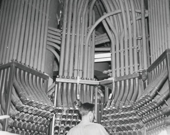 从19世纪开始在纽约曼哈顿运行的气动管道系统Pneumatic tube system 63 从19世纪开始在纽约曼哈顿运行的气动管道系统Pneumatic tube system