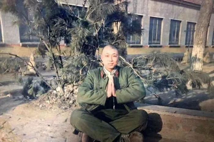被羁押22年后身患癌症 廊坊灭门案被告原伟东申请现场出庭被拒 13 图为嫌疑人汤凤武年轻时的旧照